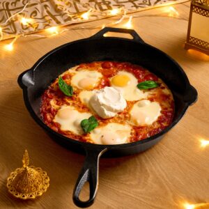 Cast Iron Skillet 30 CM